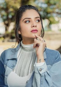 sreemukhi_ teluguvox_19